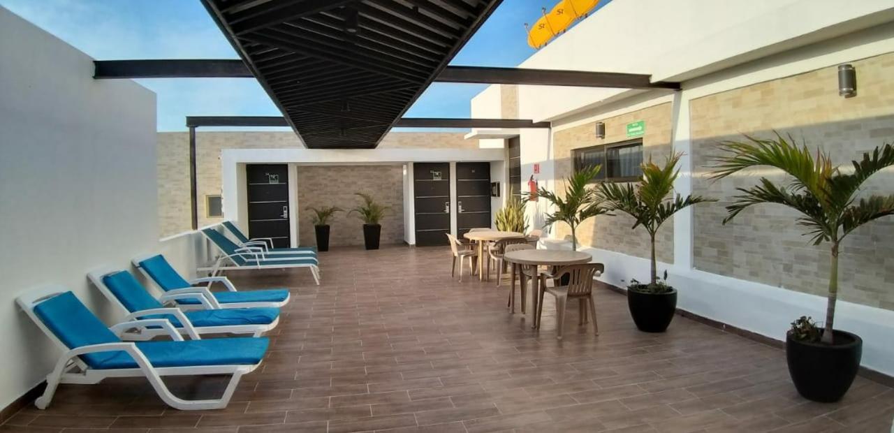 Hotel & Suites Domani Progreso  Ngoại thất bức ảnh