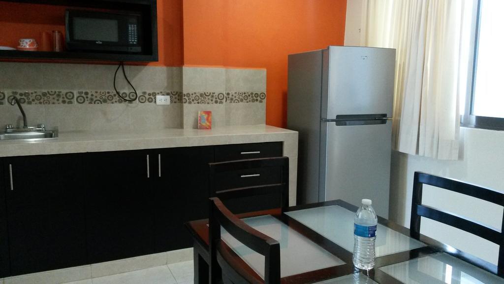 Hotel & Suites Domani Progreso  Ngoại thất bức ảnh