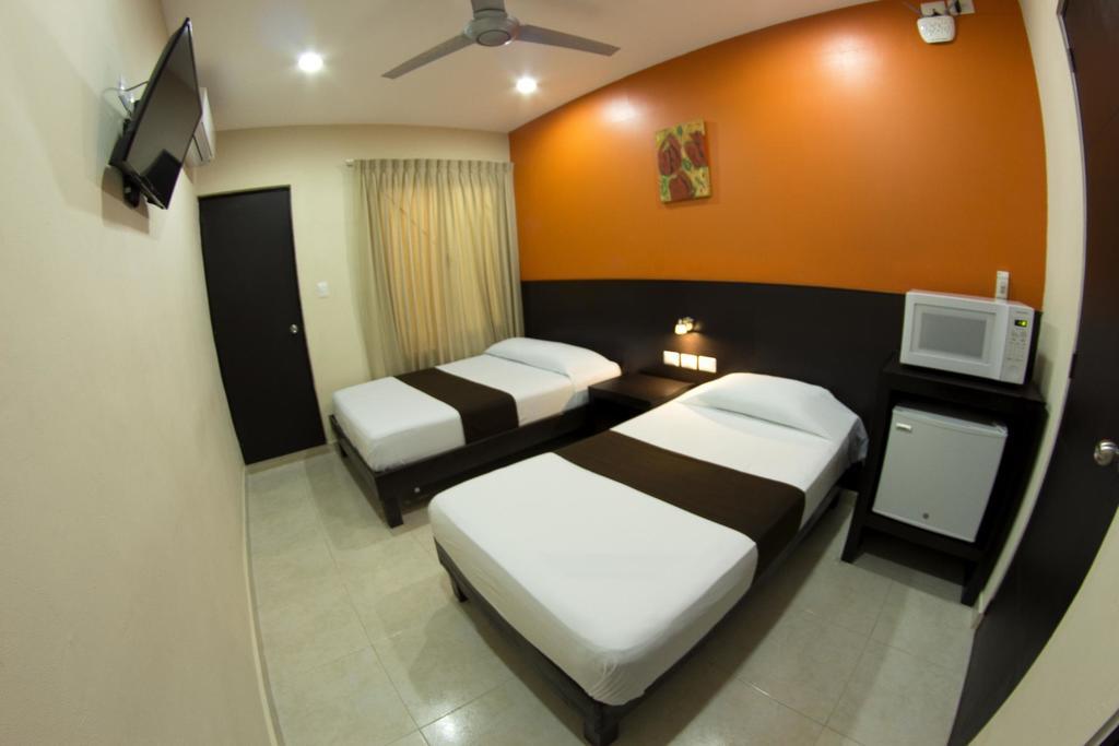 Hotel & Suites Domani Progreso  Ngoại thất bức ảnh